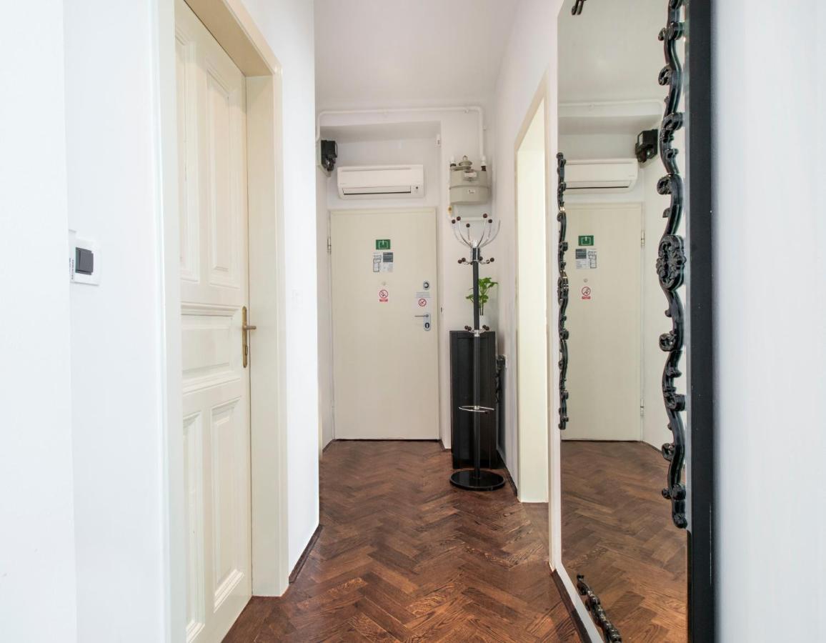Bastinica Superior Apartment, Old Town In City Center Zágráb Kültér fotó